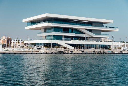 Exterior del edificio Veles e Vents